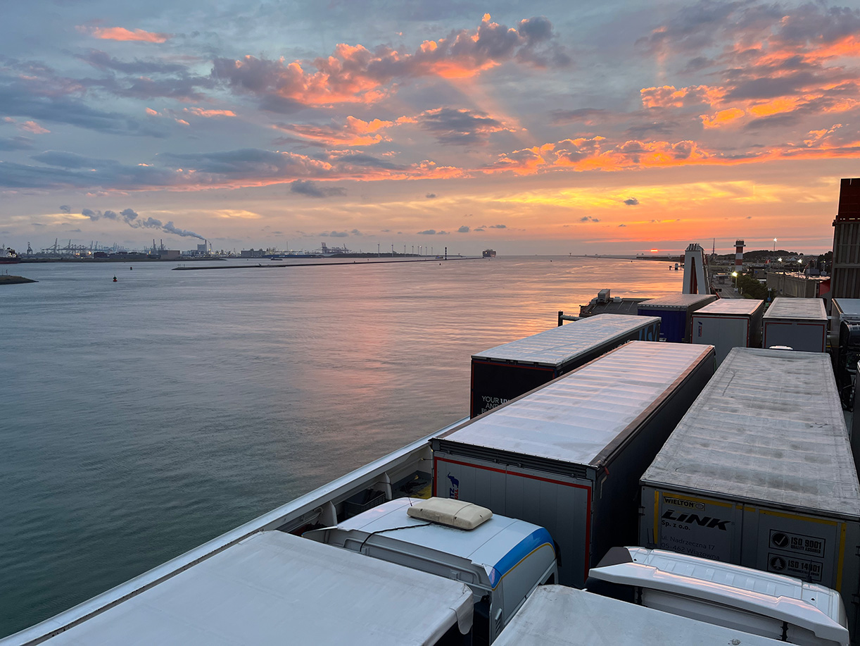 Truck Ferry, Hoek van Holland